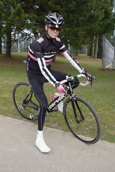 Велосипедист с редчайшим генетическим заболеванием - полное отсутствие жира в организме MDP-синдром, Том Станифорд, без жира, велосипедист