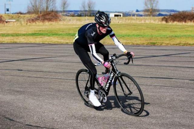 Велосипедист с редчайшим генетическим заболеванием - полное отсутствие жира в организме MDP-синдром, Том Станифорд, без жира, велосипедист