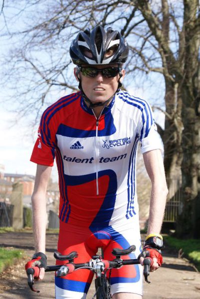 Велосипедист с редчайшим генетическим заболеванием - полное отсутствие жира в организме MDP-синдром, Том Станифорд, без жира, велосипедист