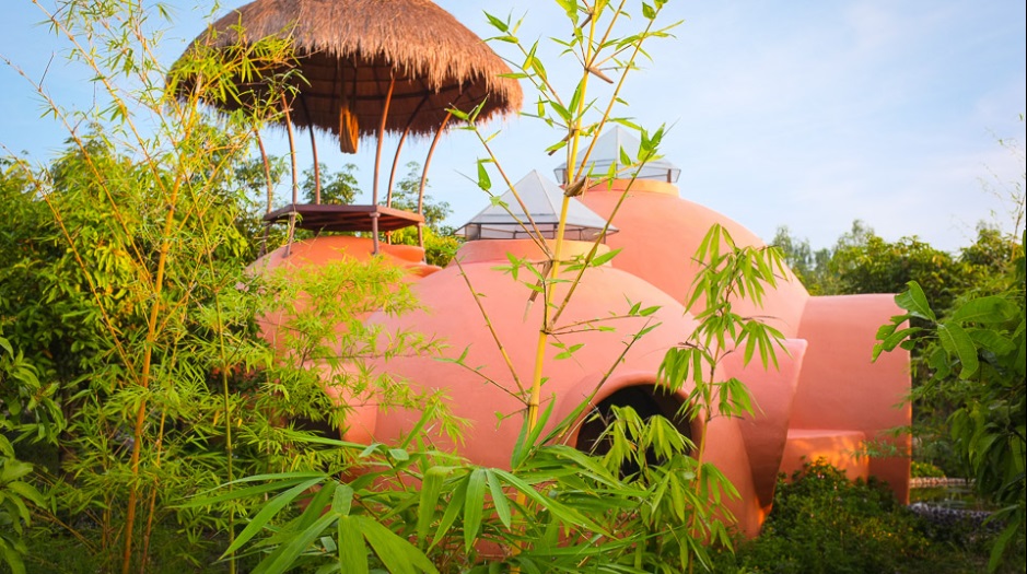 Мужчина построил дом своей мечты за полтора месяца, потратив всего 9000 долларов дом за 9 000 долларов, Стив Арин, дом в Таиланде своими руками